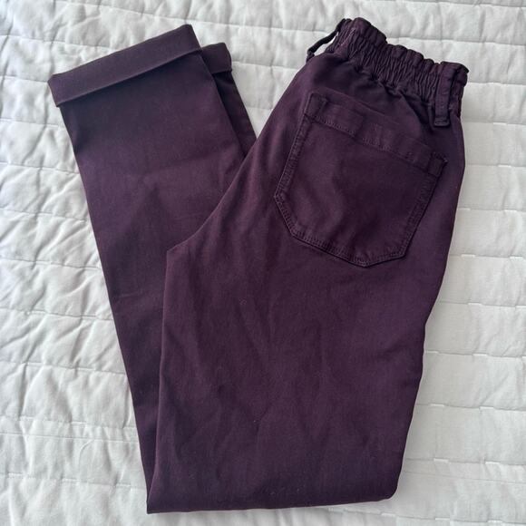 NEW PAIGE Women's Christy Off Duty High Rise Tapered Pant in Vintage Deep Berry - Picture 3 of 8